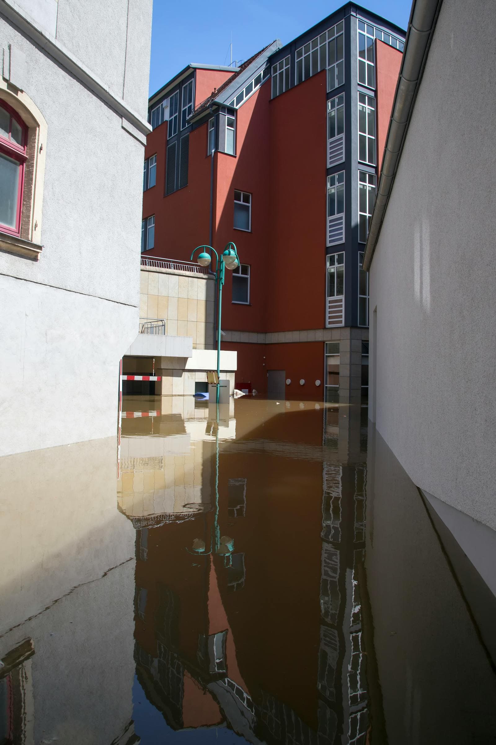 How to Waterproof a Factory or Warehouse