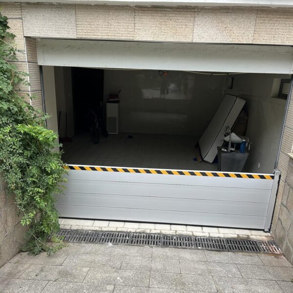 Aluminium Flood Barriers - Image 7