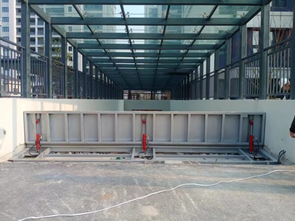Automatic Flood Barrier System